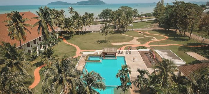 The Nouveau Chumphon Beach Resort and Golf Hotels in Chumphon