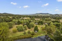 Stayau 1Br Rustic Picturesque Cottage