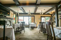 Bonniebrook Lodge Hotels in Gibsons