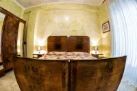 Giornate Romane Hotels near Marconi Metro Station