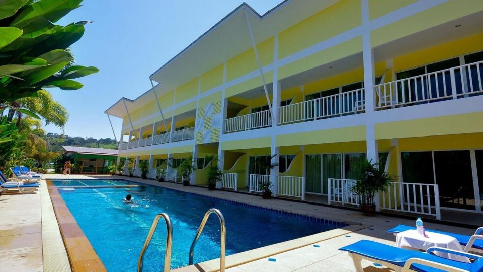 Phuket Airport Sonwa Resort