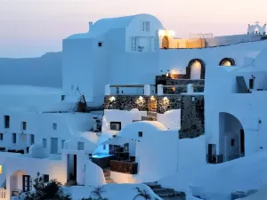 Aqua & Terra Traditional Cave Houses
