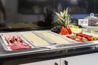 Haus Hotel & Pension Villa Laluna - Desayuno