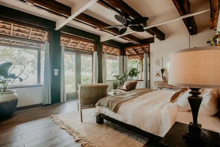 Sansara Surf Yoga & Resort