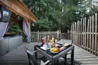 Les Lodges de Babylone Hotels in Saint-Paul-en-Chablais