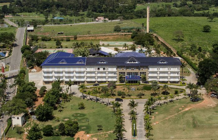 Colonial Plaza Hotel Pindamonhangaba