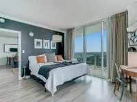 ICoconutGrove - Luxurious Vacation Rentals in Coconut Grove Hotels near CocoWalk