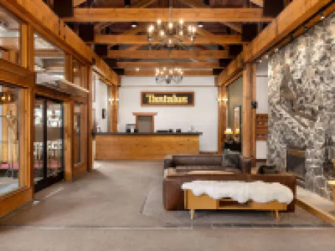 Tantalus Resort Lodge โรงแรมในวิสต์เลอร์