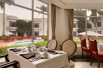 レストラン ラマダ カジュラホの写真