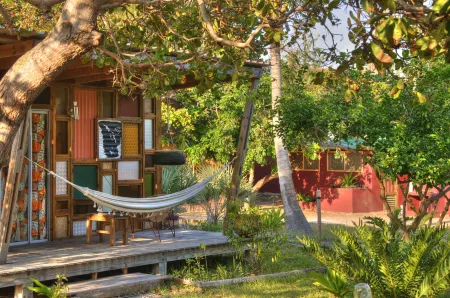 Mozambeat Motel Отели в г. Инхамбэйн