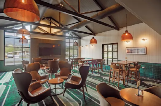 Claremont Hotel Motel