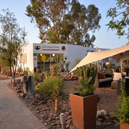 Inverdoorn Game Reserve Lodge