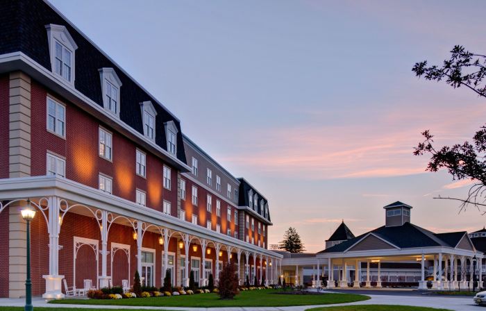 Saratoga Casino Hotel