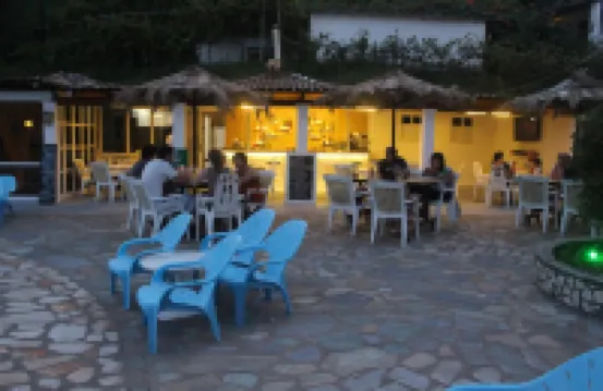 Le Mirage Hotel