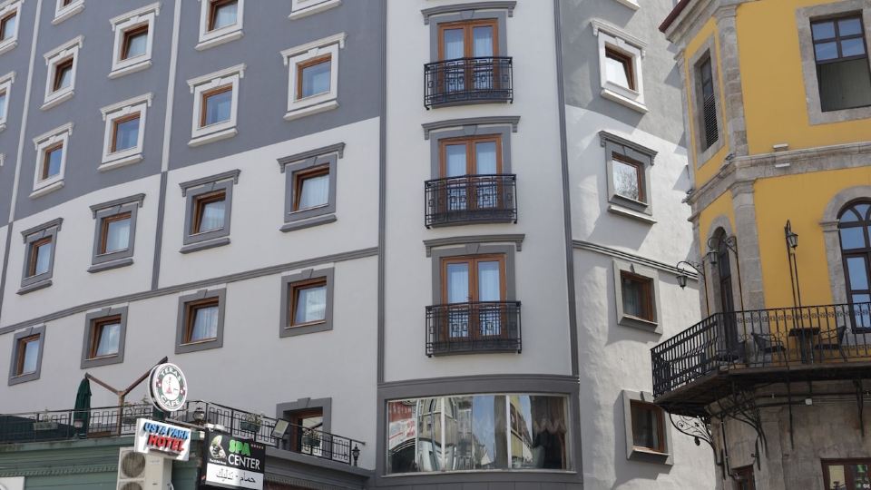Usta Park Hotel