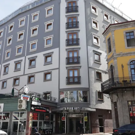 Usta Park Hotel