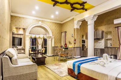 Royal Empire Boutique Hotel Hotels in Tangal