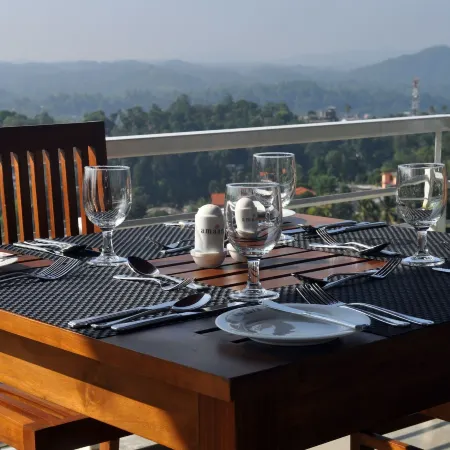 Amaara Sky Hotel Kandy
