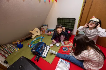 All Season Camp Отели рядом с достопримечательностью «Parent and Kid Tree»