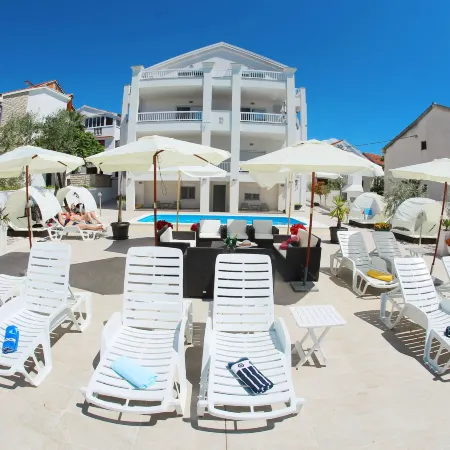 Villa Triana-Adults Only