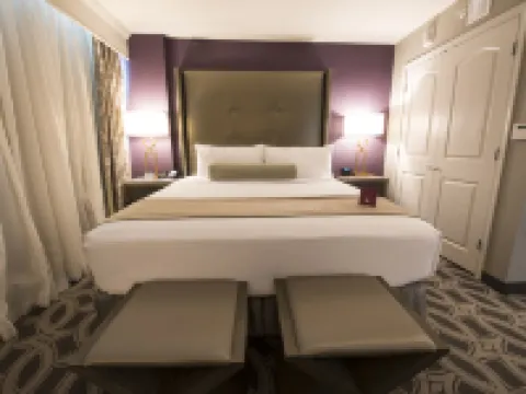 Crowne Plaza SADDLE BROOK by IHG Hotels in Saddle Brook