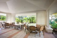 BreakFree Longbeach Surfers Paradise