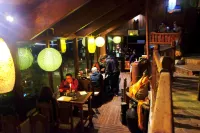 Hotel at the End of the Universe - Desayuno