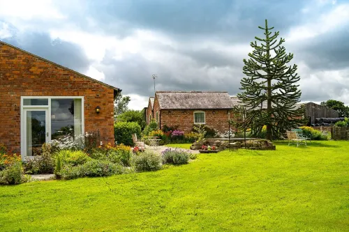 Higher Farm Hotel di Barton