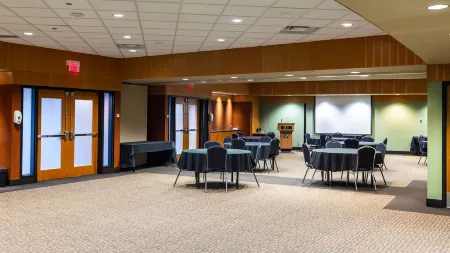 Stoney Nakoda Resort & Casino Отели в г. Bighorn No. 8