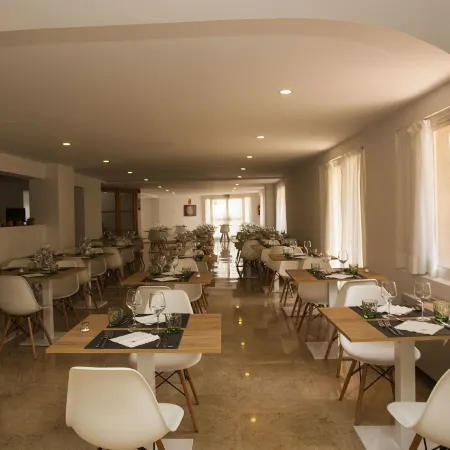 Hotel Torá