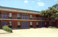 Delta Inn Hotels in Phillips County