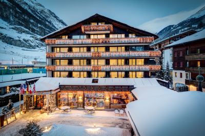 施設外観 ベストウエスタンプラス アルペンリゾートホテルの写真