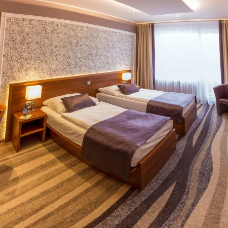 Avanti Hotel