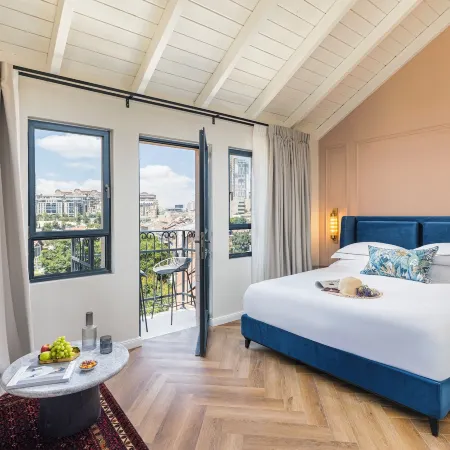 Villa Albi - Machne Yehuda Hotel