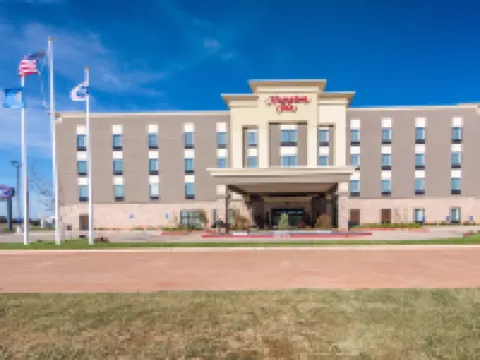 แฮมป์ตันอินน์ โอคลาโฮมาซิตี้ นอร์ทอีสต์ โรงแรมใกล้สวนสนุก Frontier City