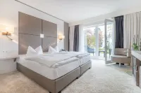 Landhotel Bellevue Hotels in Staufenberg
