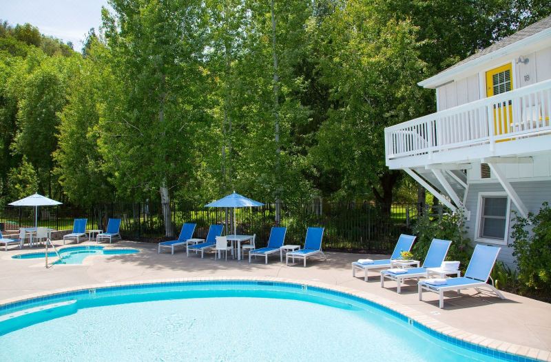 Lithia Springs Resort photo 2