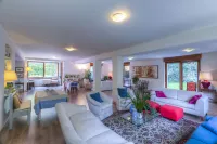 Rita's Garden Hotels in Parabiago