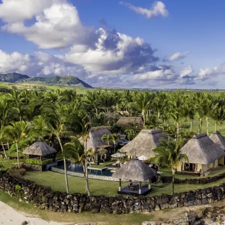 Shanti Maurice Resort & Spa