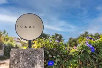Topos Suites