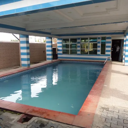 Brighton Hotel and Suites