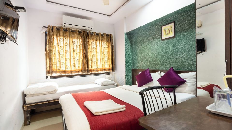 Hotel Arma Near BKC