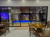 ONDARA 公寓飯店 - 游泳池