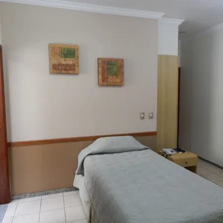 Frimas Hotel Отели рядом с достопримечательностью «Торговый центр Boulevard Shopping»