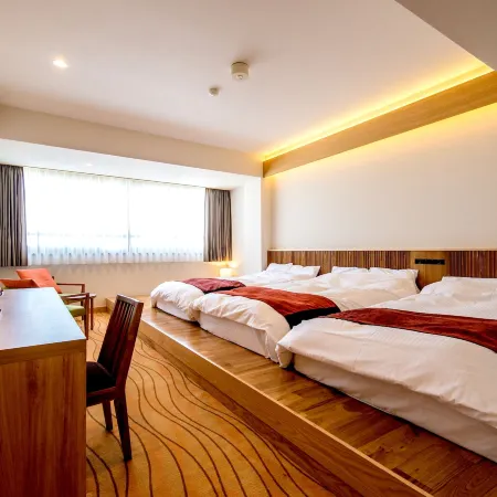 Lectore Atami Momoyama (TKP Hotels & Resorts) Отели рядом с достопримечательностью «Железнодорожный вокзал Атами»