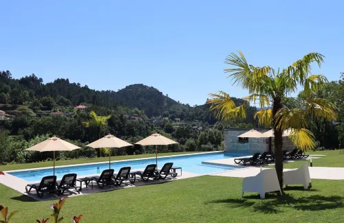 MyStay - Casa d'Henrique Hotels in Anisso