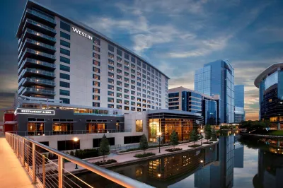 The Westin at the Woodlands® Hôtels à proximité de : SMGSL
