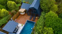 Adesa Bungalow Hotel - ที่มีสระว่ายน้ำ