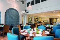 Cottons Hotel and Spa - Breakfast