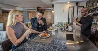 Ciqala Luxury Suites - San Juan - bar